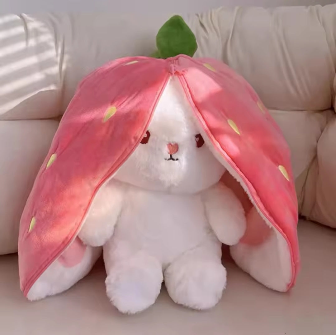 Cute carrot strawberry rabit    ⭐️⭐️⭐️⭐️⭐️ sold 843 - Toys world