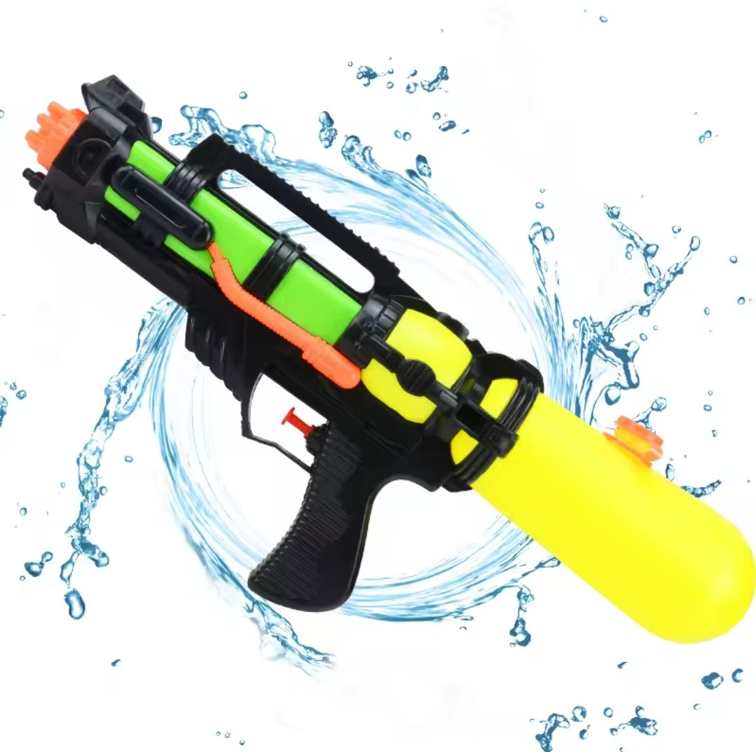 Large water gun for kids – powerful squirt blaster toy for outdoor water battles