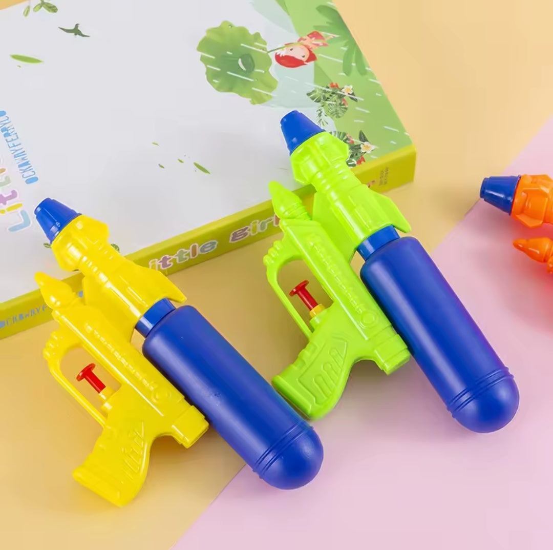 Water gun toy for kids – high-pressure squirt blaster for outdoor summer fun